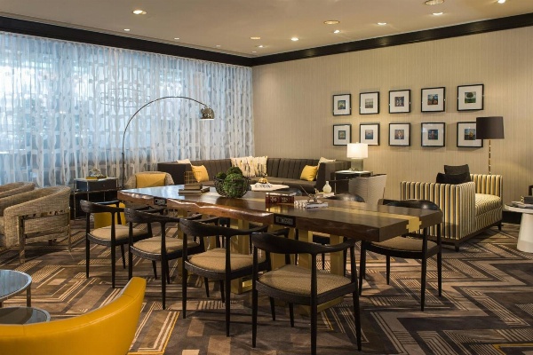 Renaissance by Marriott Baltimore Harborplace Hotel image 4